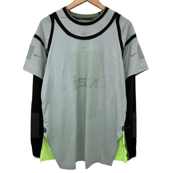 NWT Nike ISPA Long Sleeve Top Small - Picture 1 of 16